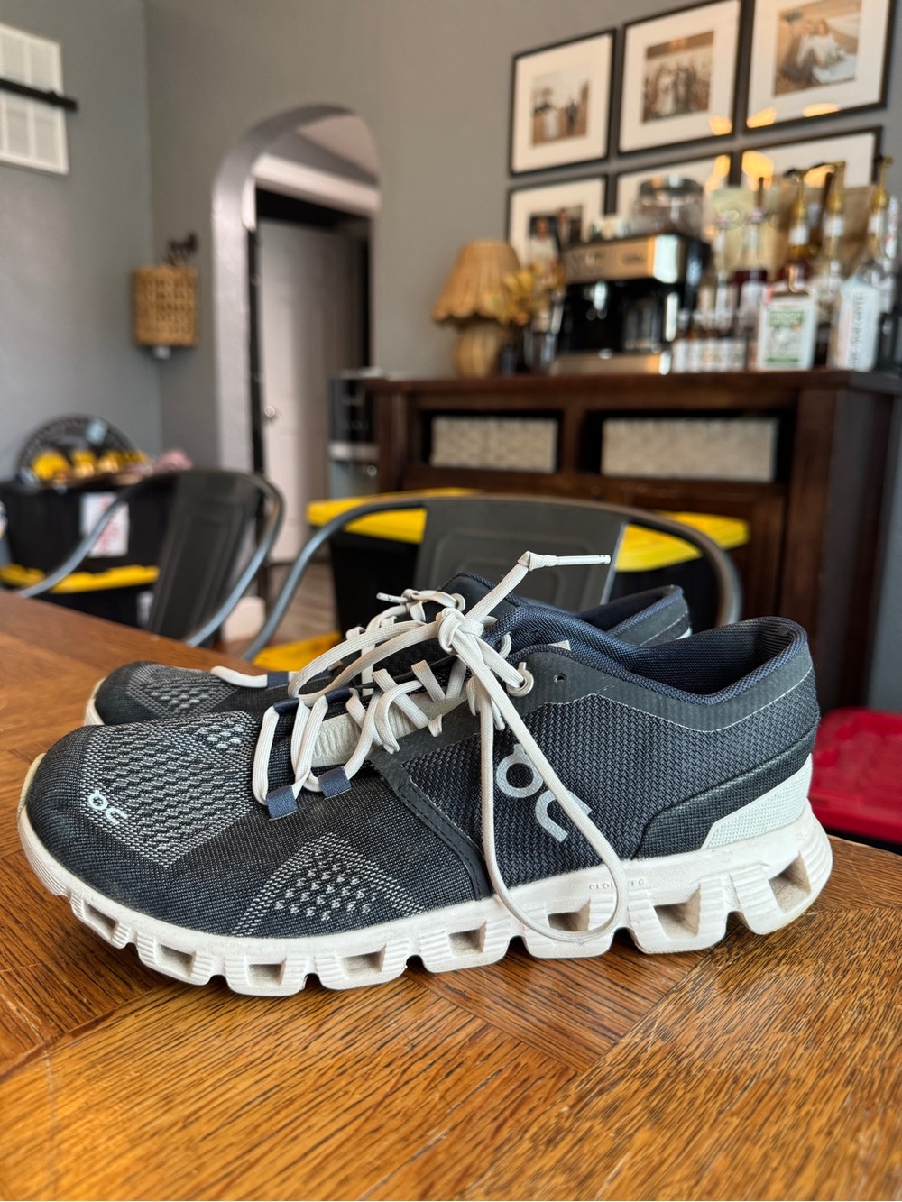 On Running Cloud women’s shoes